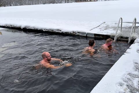 Icebathing and Sauna in Stockholm nature