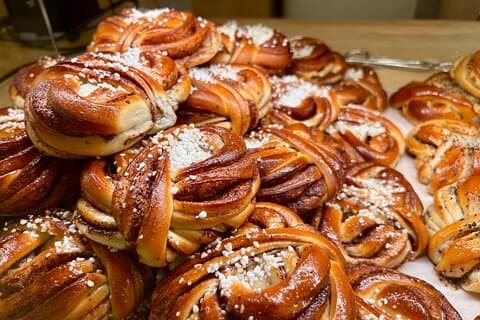 Stockholm Small Group Food Tour with 7 Classic Food Tastings