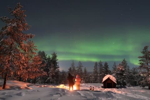 Luleå Northern Lights Snowshoeing Tour