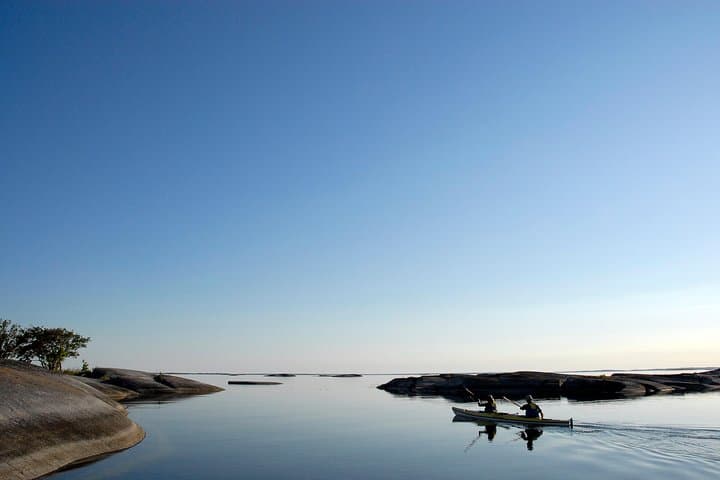 Enjoy a kayaking adventure in Stockholm's beautiful archipelago