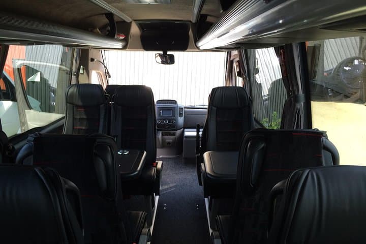 Private Bus Transfer From Stockholm City To Arlanda Airport