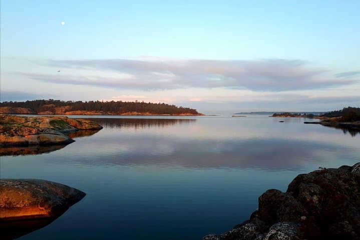 The evening's calm in the archipelago