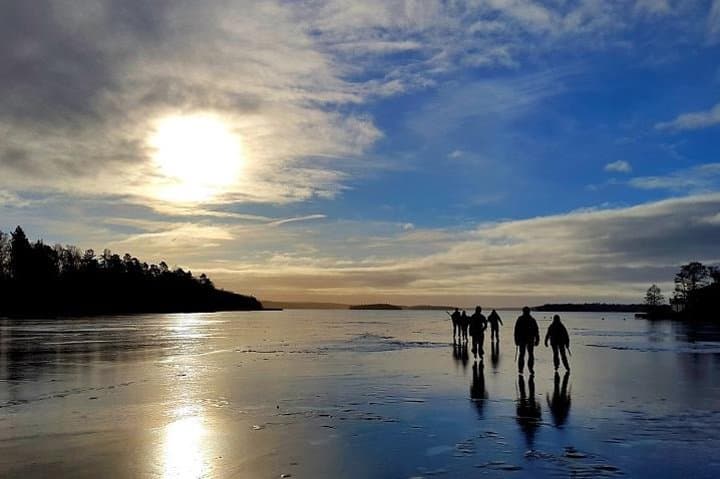 Ice skating over Mälaren