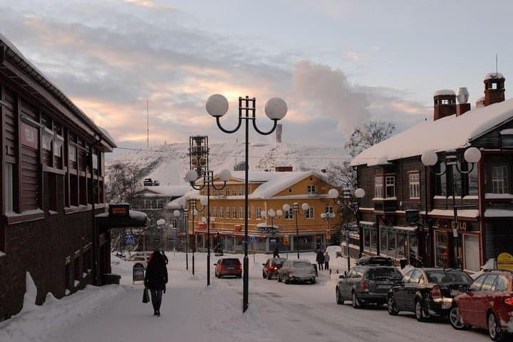Kiruna Private Transfer from Kiruna (KNR) airport to central Kiruna
