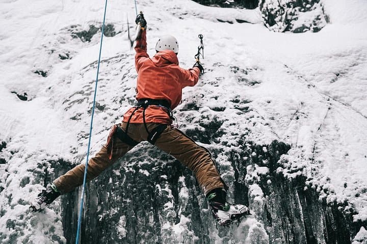 Ice climbing in Sälen
