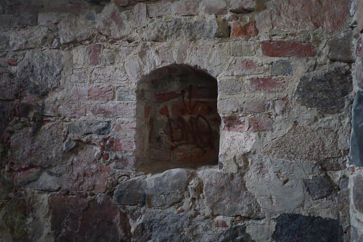 Guided nature and history experience 8h, Biskops-Arnö and Sigtuna from Stockholm