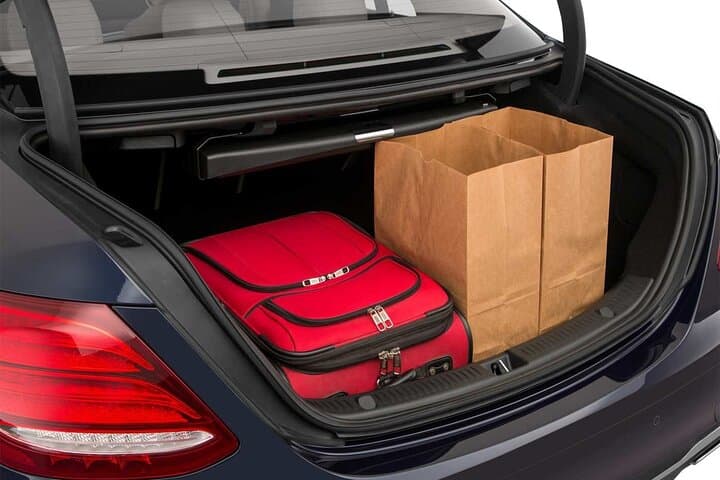 Stockholm Departure Private Transfer to Arlanda ARN Airport by Business Car