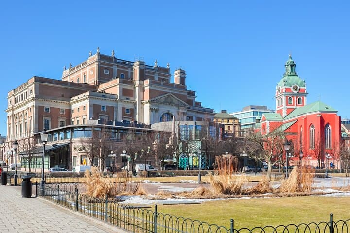 Private Walking Tour in Stockholm New Town Landmarks