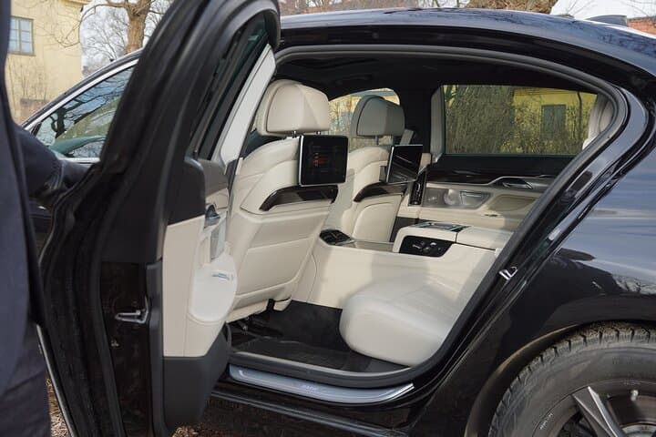First Class Airport Limousine Transfer: Stockholm City to Arlanda Airport