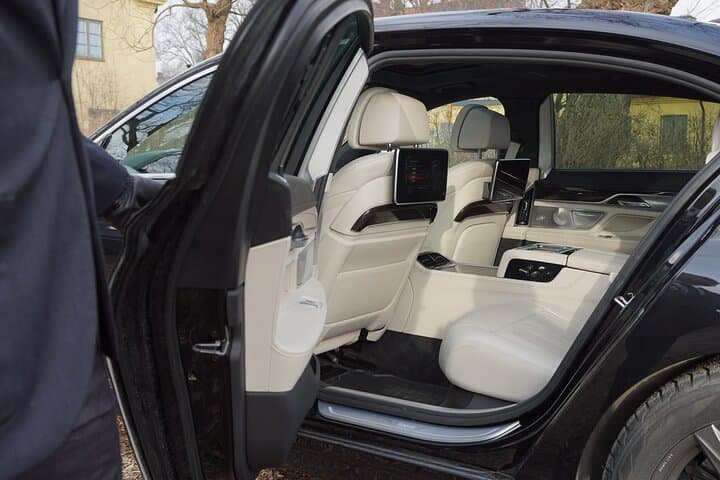 First Class Airport Limousine Transfer: Stockholm City to Bromma Airport