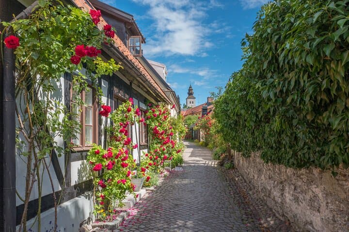 Private Romantic Architectural Walk in Visby