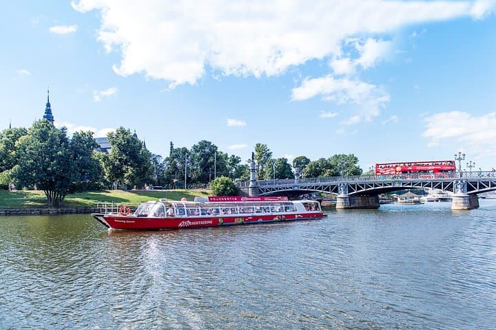 Stockholm: City Center Canal Cruise