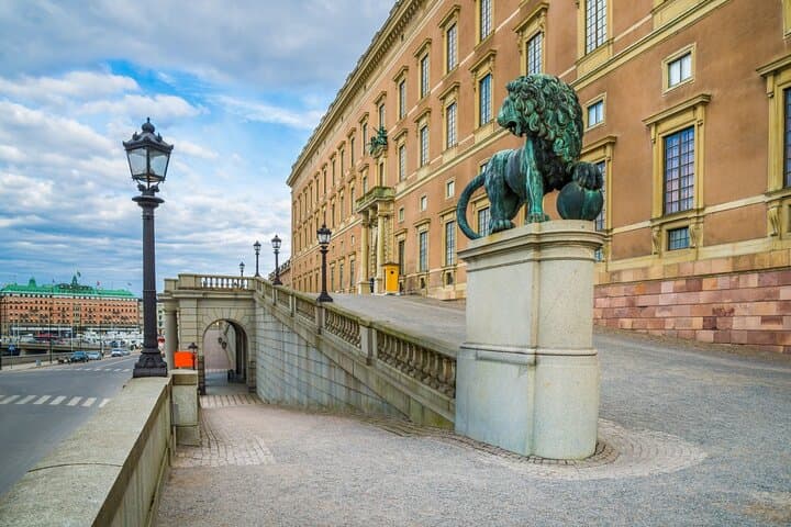 Private Historical Walking Tour in Stockholm Old Town