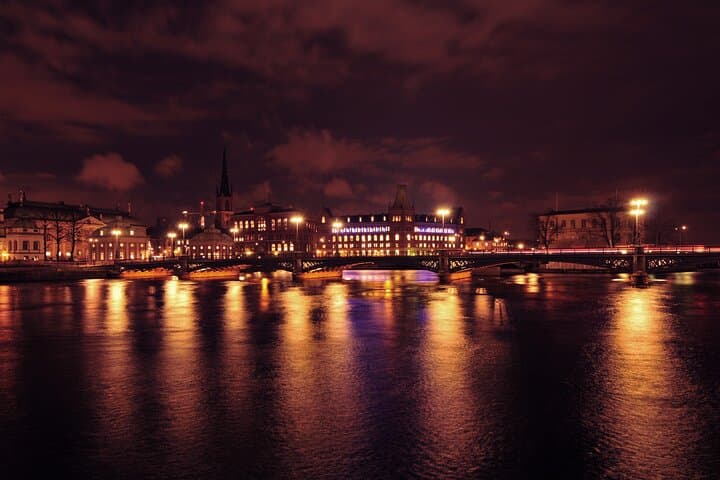 Private Ghost Stories Walking Tour in Stockholm Old Town