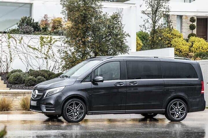 Departure Private Transfer Stockholm City to Stockholm Airport NYO by Luxury Van