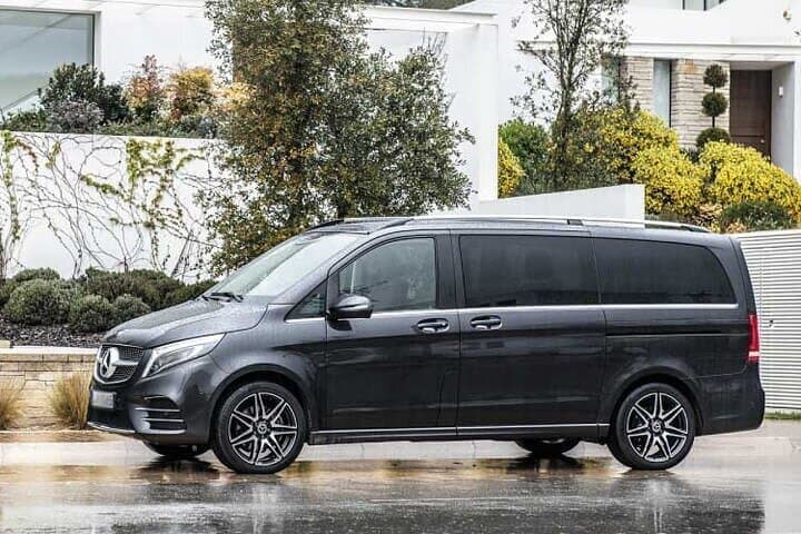 Minivan Arrival Transfer Stockholm Airport ARN to Stockholm City