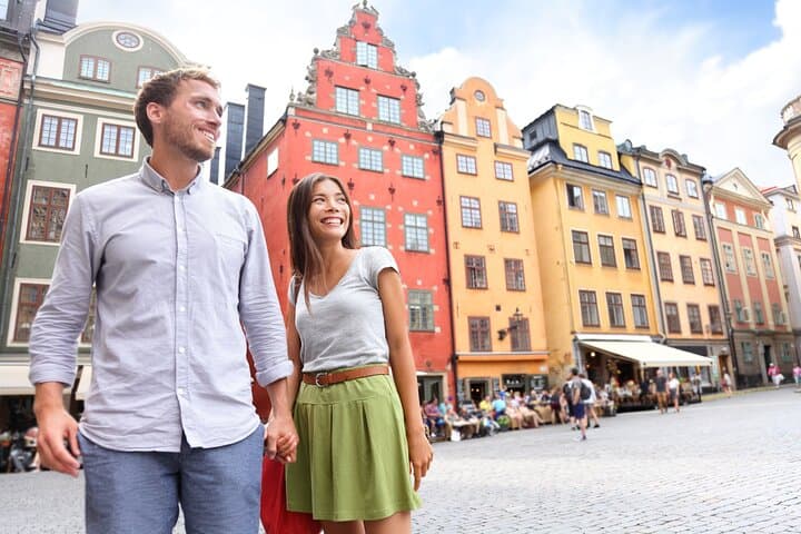 World War II Stockholm Old Town Walking Tour and Army Museum