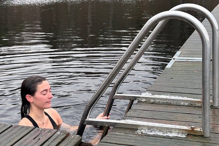 Icebathing and Sauna in Stockholm nature