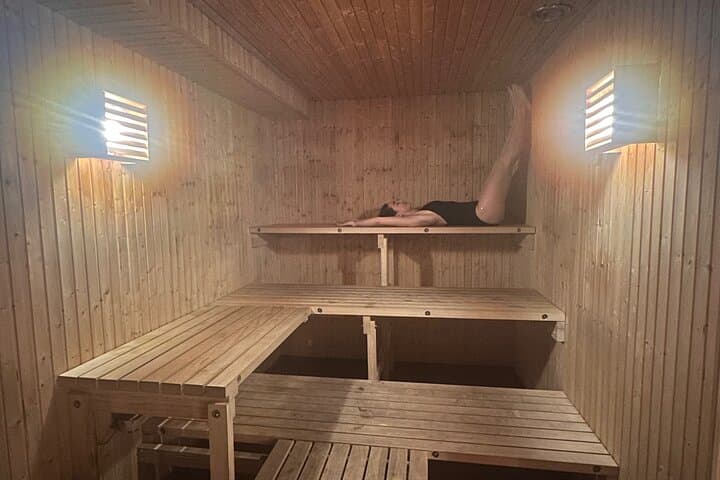 Sauna and Cold Plunge, Forest Hike and Fireplace Lunch - Private