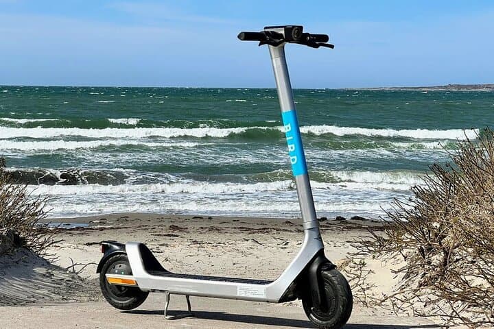 Private Scooter Tour in Gothenburg with Pickup