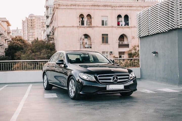 Private Departure Gothenburg to Gothenburg Airport GOT by Sedan