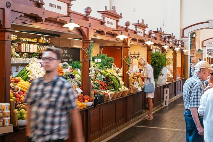 EXCLUSIVE Grand Walking Stockholm + FIKA with Local Guide****
