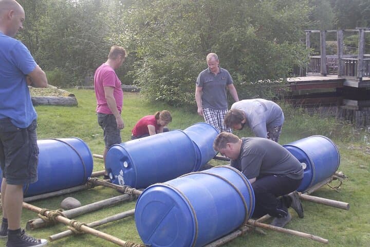 Raft Building from Basics for Families and Groups