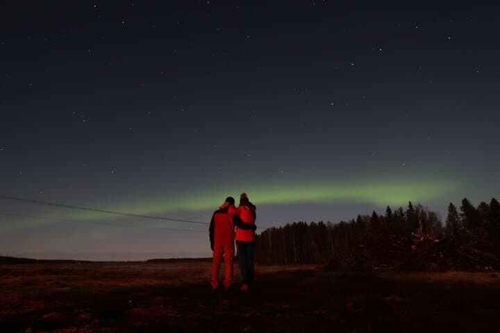 Luleå: Northern Lights tour by Car