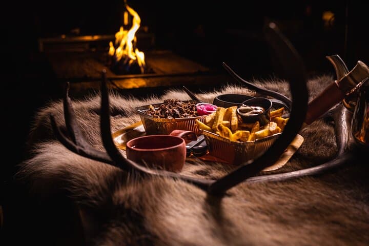 Kiruna: Aurora Chase with Street Food Dinner & Nature Guides