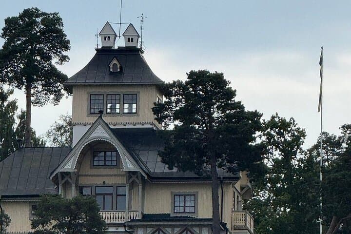 Archipelago Drive and Vaxholm Private Day Trip