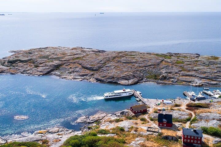 Guided boat tour to Vinga in Gothenburg