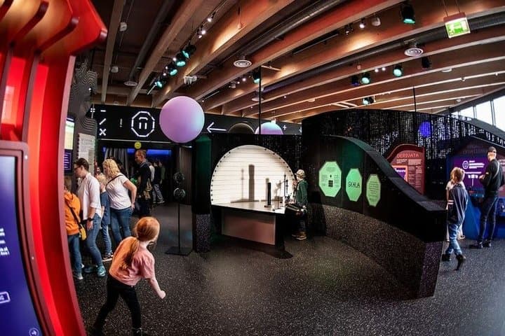 Gothenburg Universeum Ticket - Aquarium, Science, Wildlife, Zoo