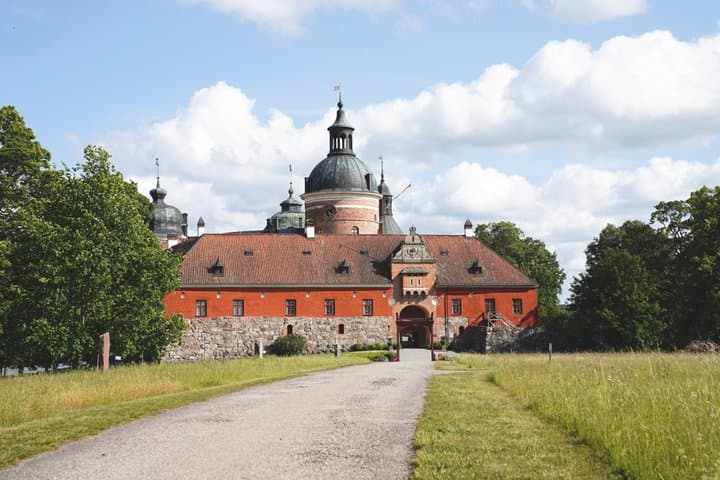 Private VIP Stockholm Tour – Drottningholm & Gripsholm Palaces