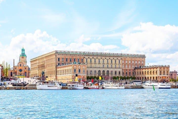 Stockholm Royal Palace Entry and Gamla Stan Guided Tour