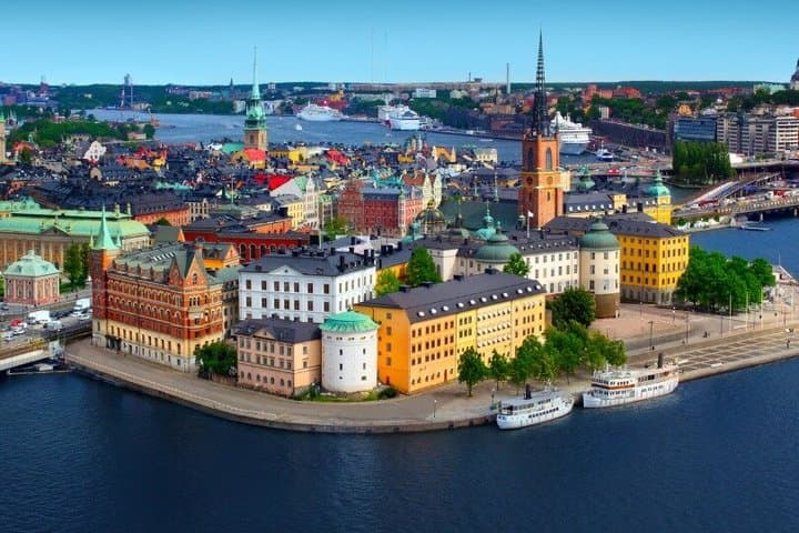 TOP Stockholm: Private Guided Tour with Your Mobile