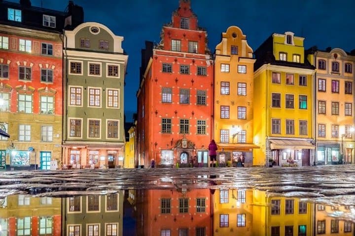 TOP Stockholm: Private Guided Tour with Your Mobile