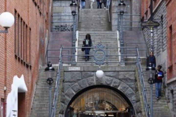 Stockholm 1986 Investigate the unsolved murder