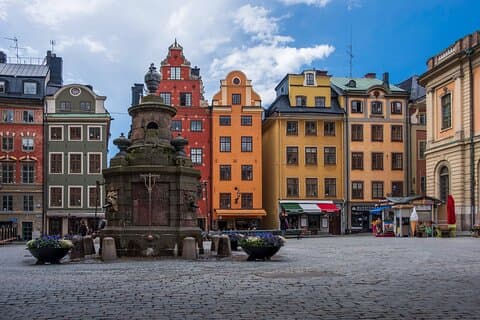 Stockholm’s Splendor: A 6-Hour Walk Through Culture & History