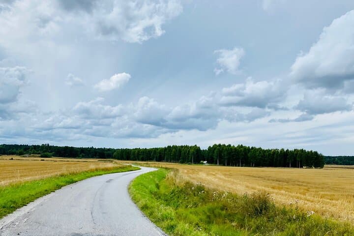 These secret roads you won’t find as a visitor.