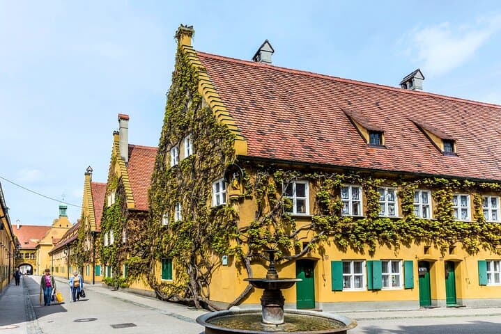 Private Romantic Walking Tour in Sigtuna with Mariakyrkan