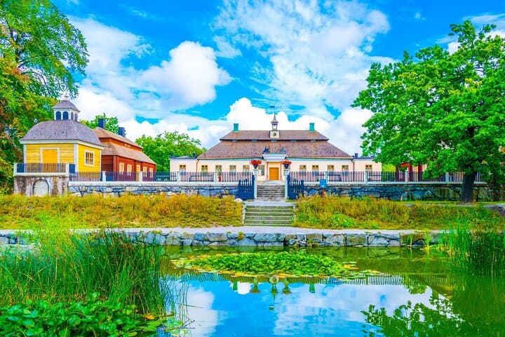 Skansen Stockholm Fast-Track Tickets, Private Tour, Transfer