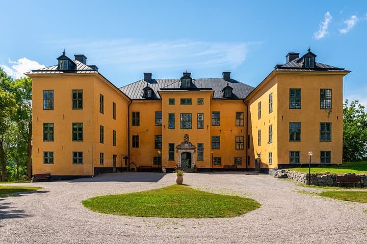 Explore Sweden’s Oldest Town Vikings, Ruins and Baroque Beauty