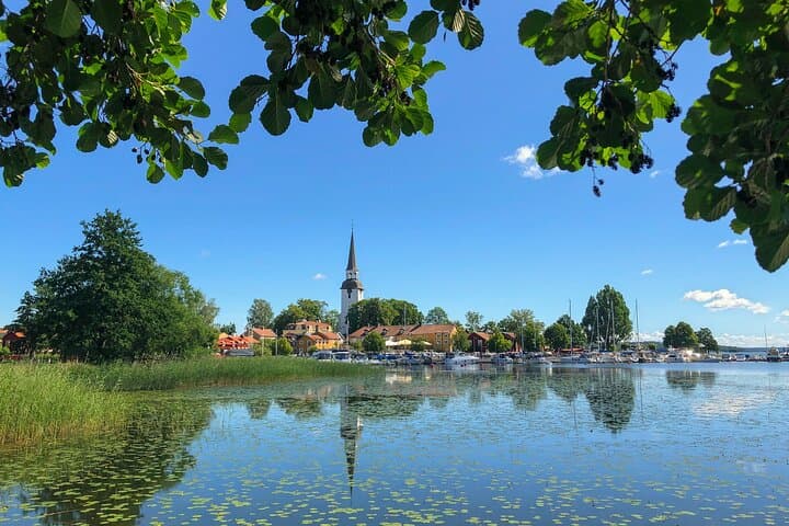 Private Family Walking Tour in Sigtuna with History Museum