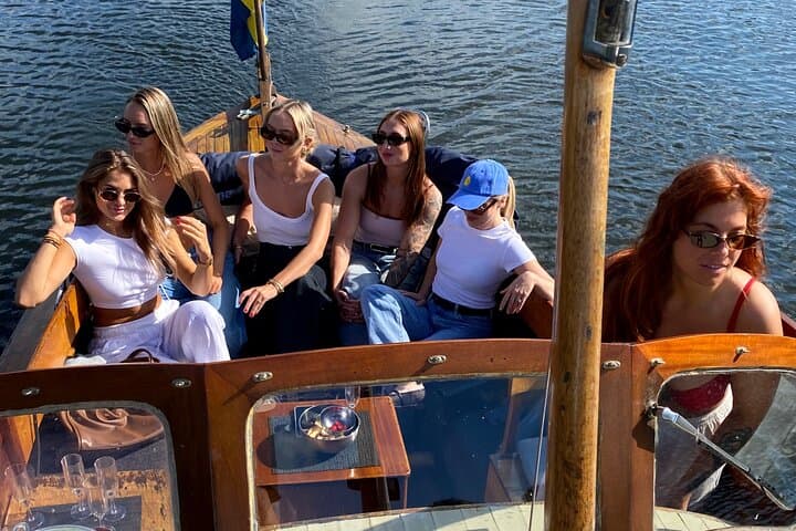 Discover Stockholm by Classic Wooden Boat
