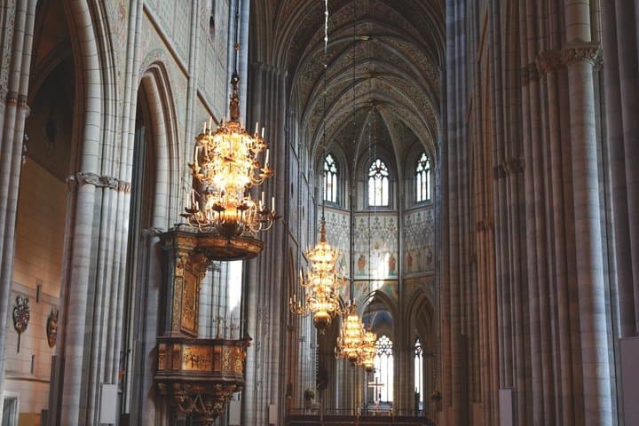 Private Uppsala & Sigtuna Day Trip from Stockholm – Half Day Tour