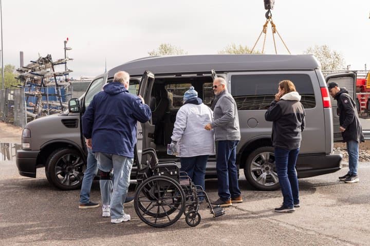 Capital Comfort: Private & Lux Stockholm Transfer Airport & Port